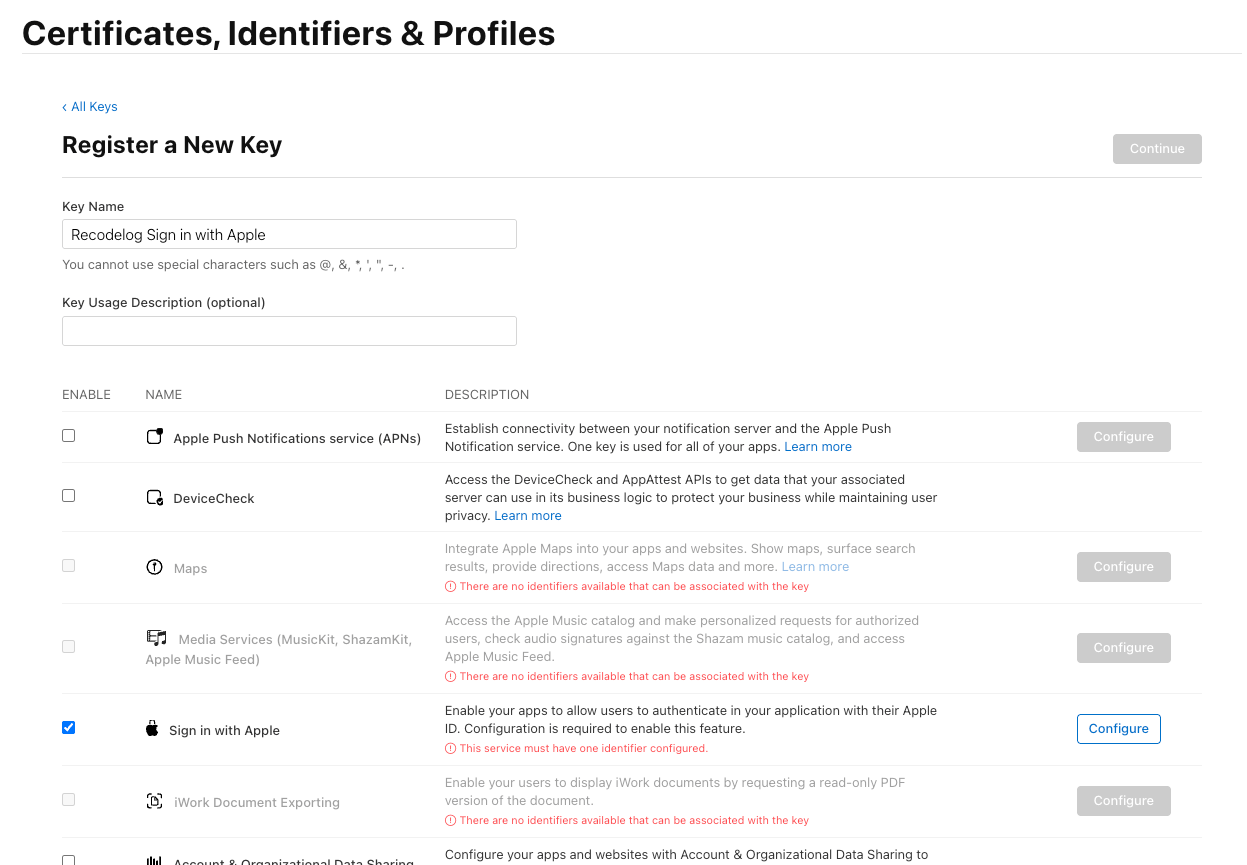 Key Name 입력 후 Sign in with Apple 활성화